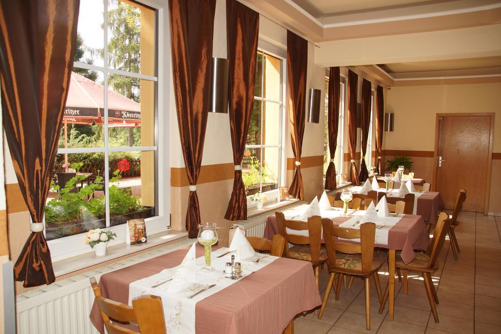 Waldhotel Bad Bibra Exterior photo